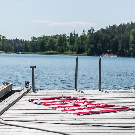 Sjoestuga Myttinge Värmdö Extérieur photo